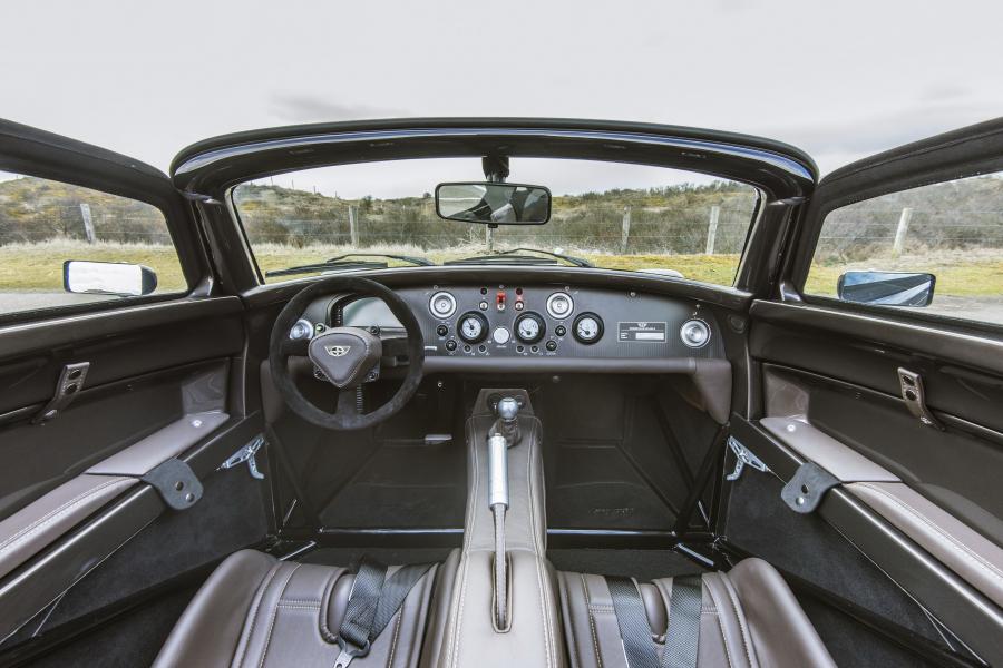 Интерьер Donkervoort D8 GTO-S 2016 года  (фото 6 из 6)